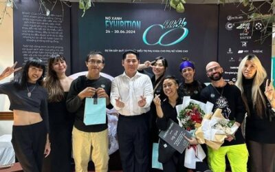 OneHealth khám sức khỏe miễn phí và cùng Nơ Xanh triển lãm gây quỹ tủ thuốc phụ khoa